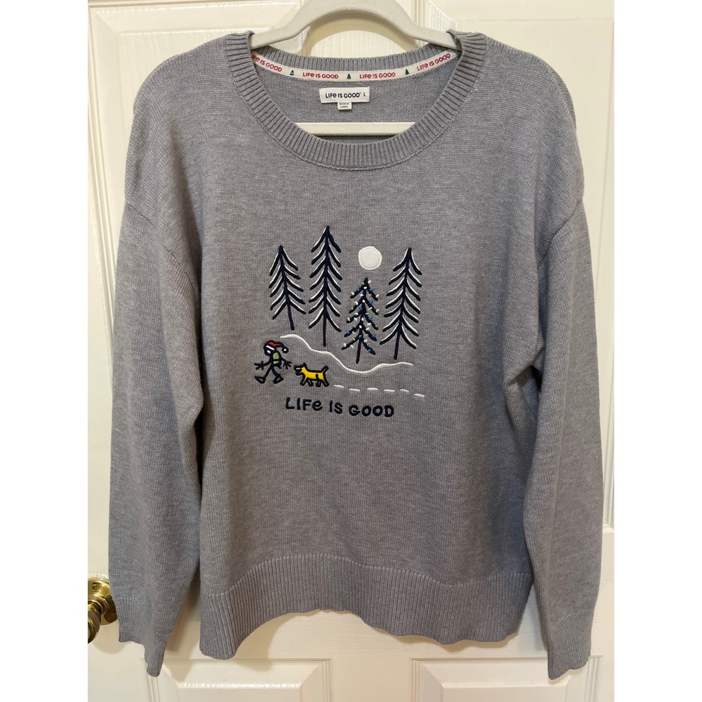 Life is Good Sweater Women's L Gray Winter Scene Embroidered Dog